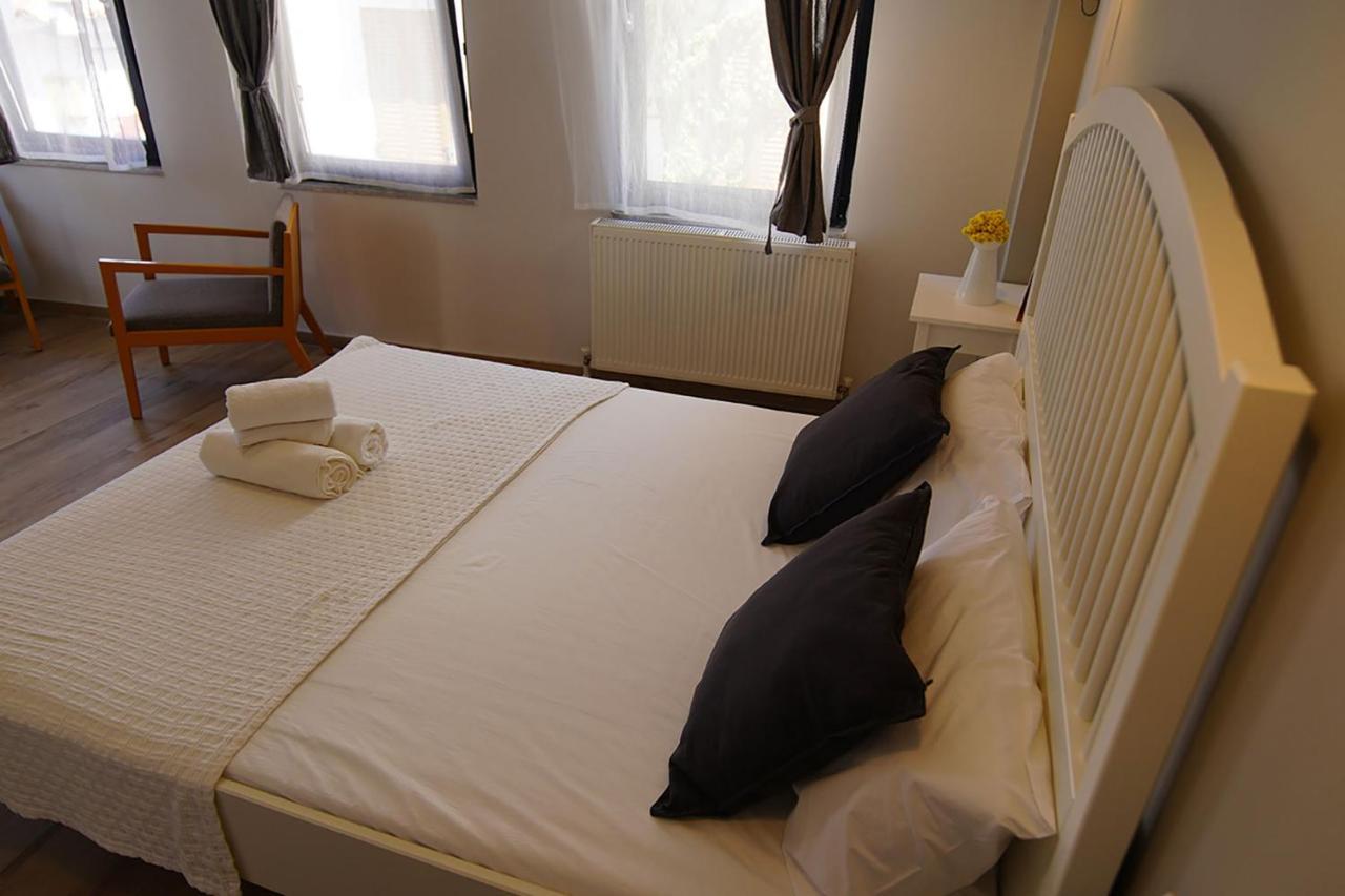 Achilles Otel ボズカーダ エクステリア 写真
