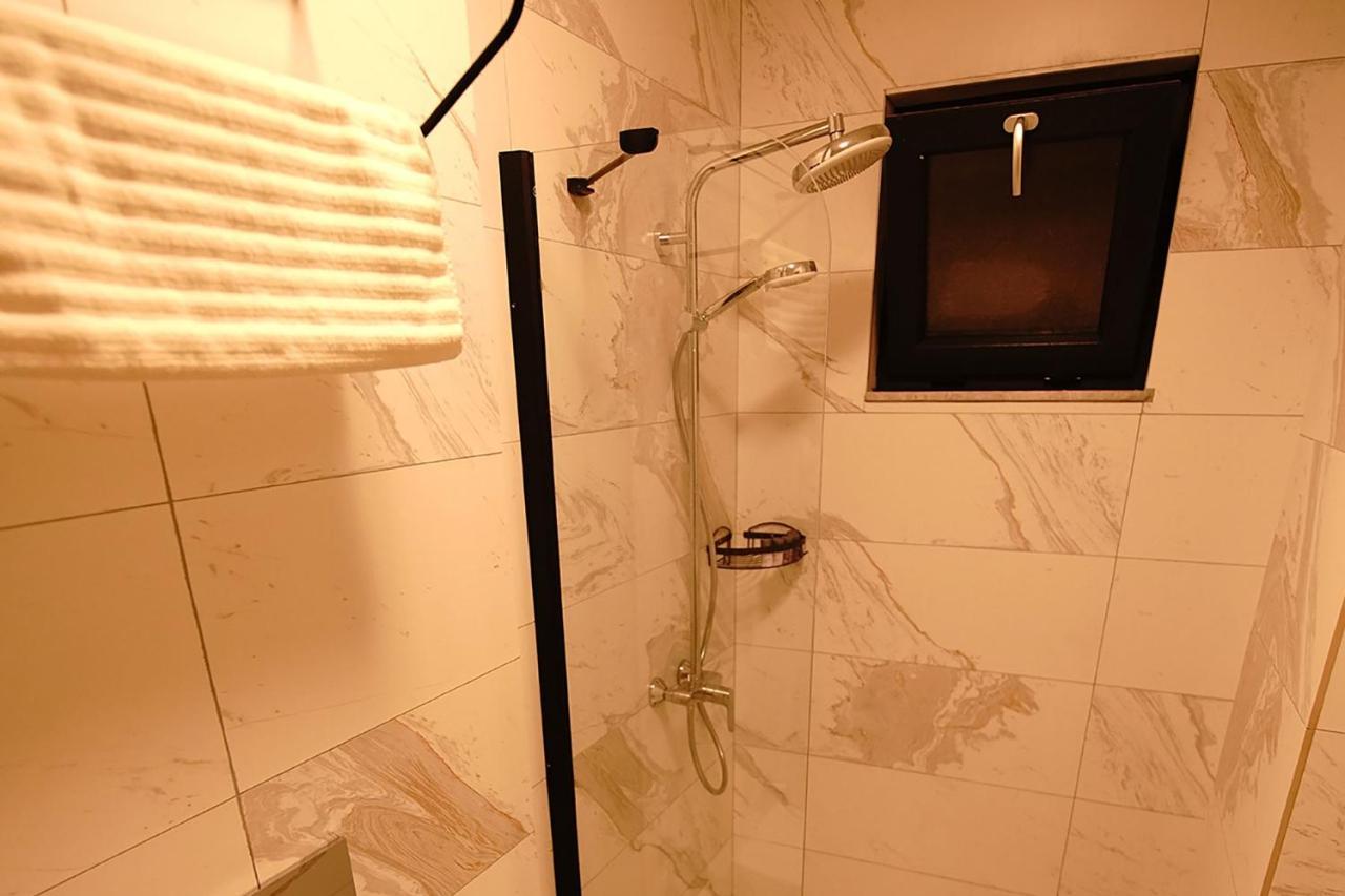 Achilles Otel ボズカーダ エクステリア 写真